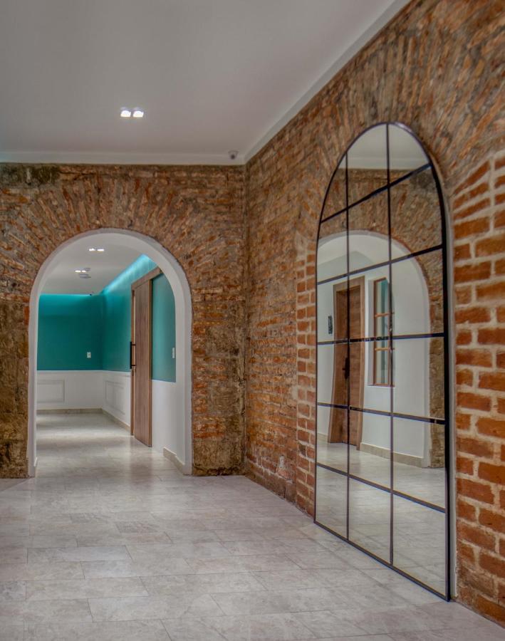 Wanderlot - Hotel Plaza Central Riobamba Bagian luar foto